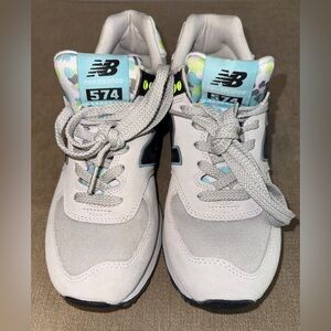 New Balance 574 Athletic Shoes - Gray and Black